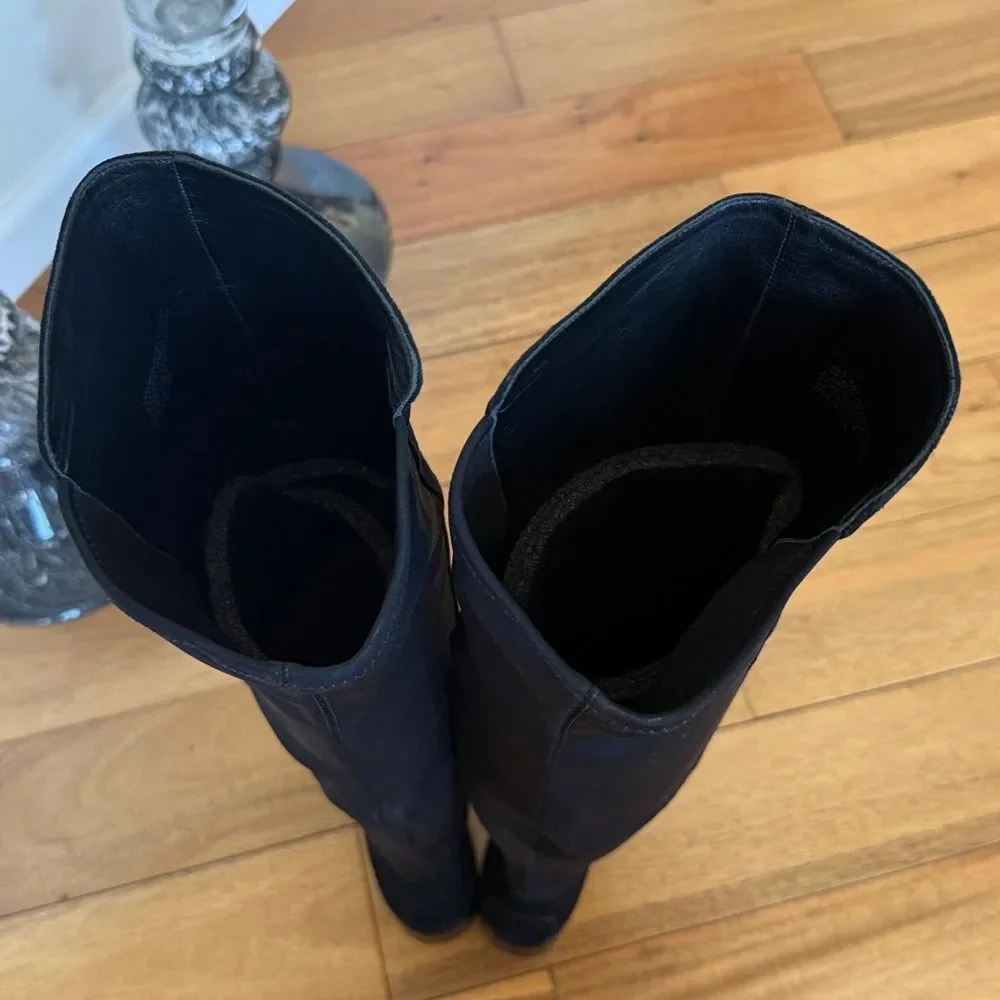 Tory Burch “Catlin” stretch boots